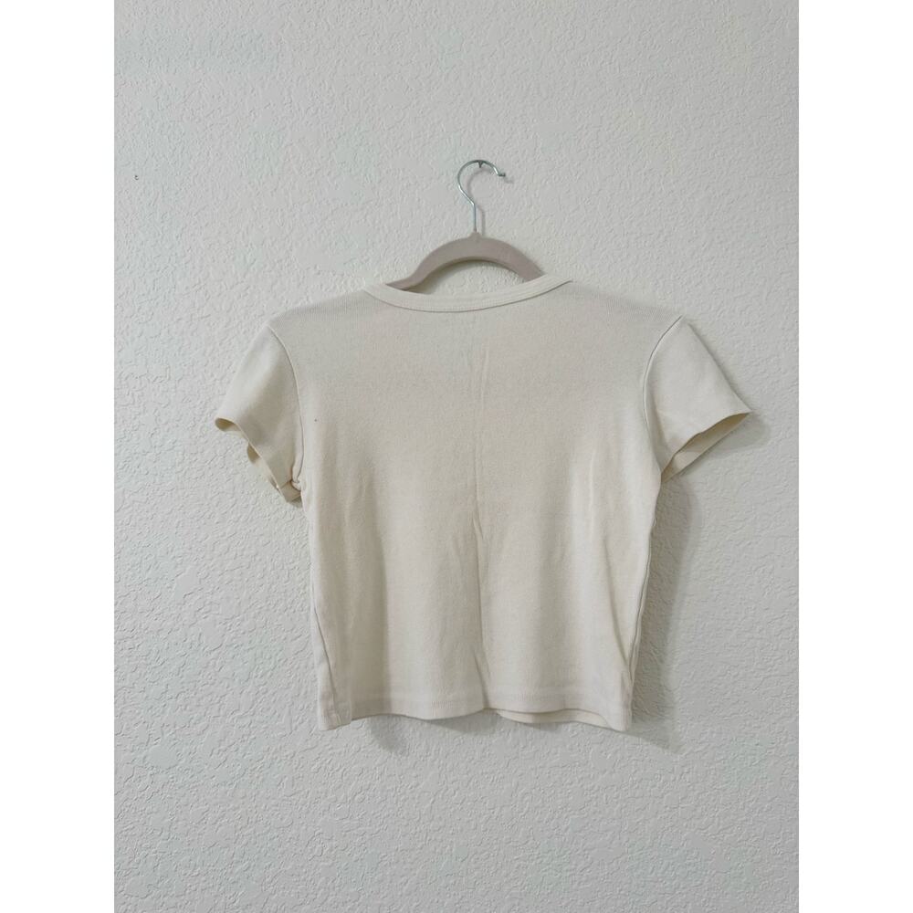 Brandy Melville John Galt Cream Baby Tee Teddy Bear Graphic Cropped Ribbed Top - Picture 3 of 4
